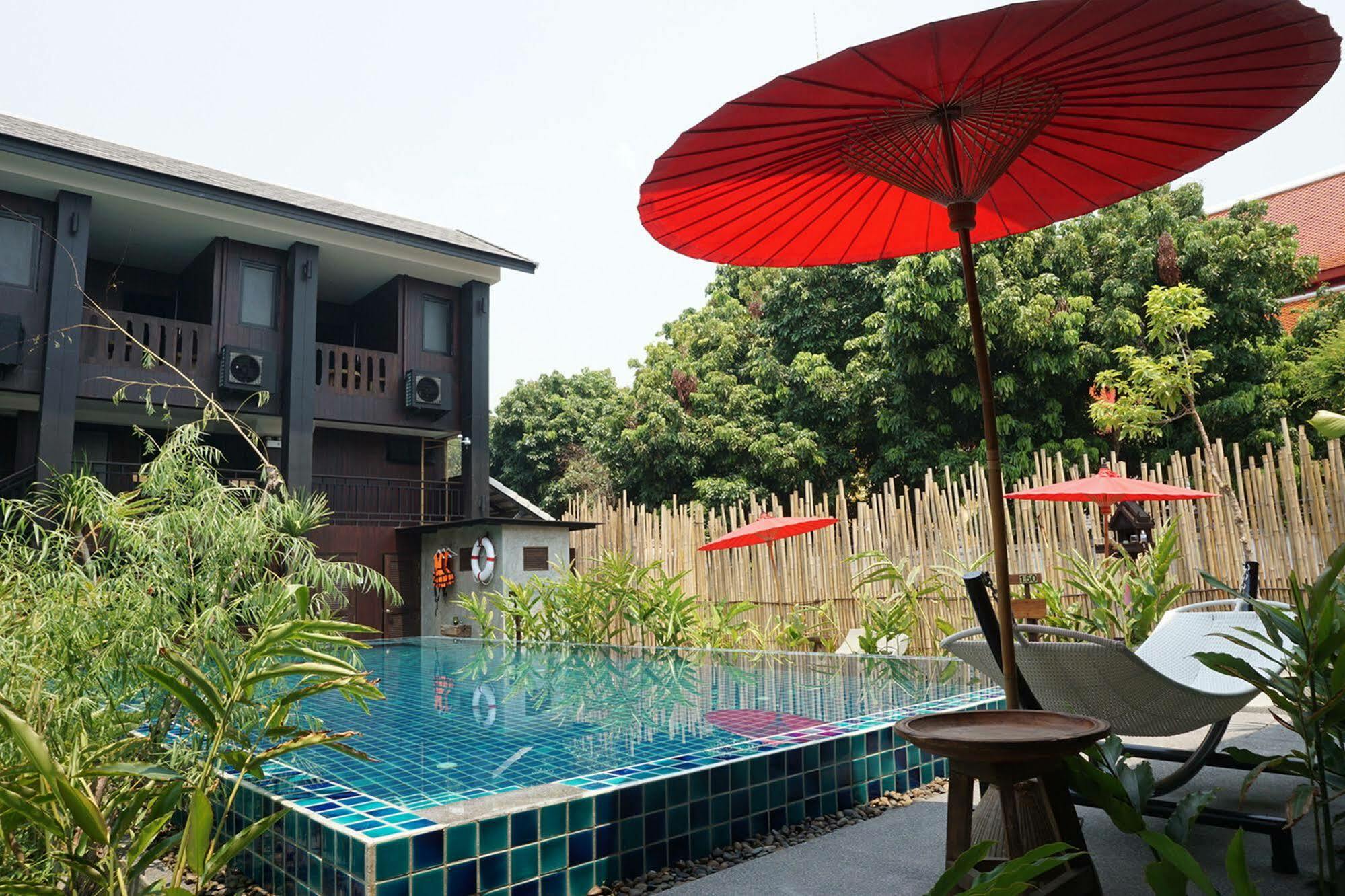 Nawa Sheeva Hotel Chiang Mai Exterior foto