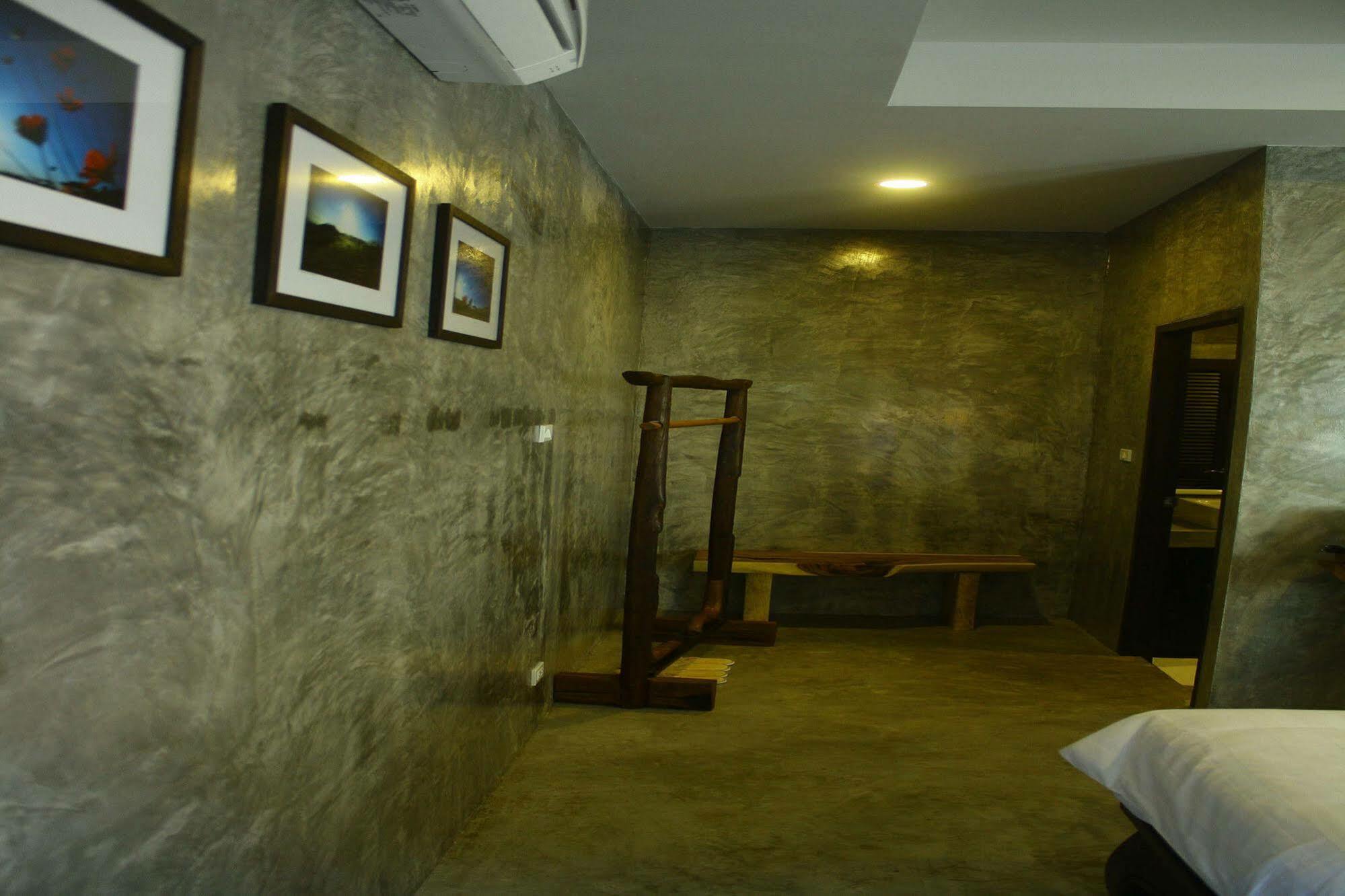 Nawa Sheeva Hotel Chiang Mai Exterior foto
